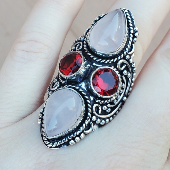 New Rose Quartz and Garnet 925 Silver Statement Ring. - Picture 5 of 15